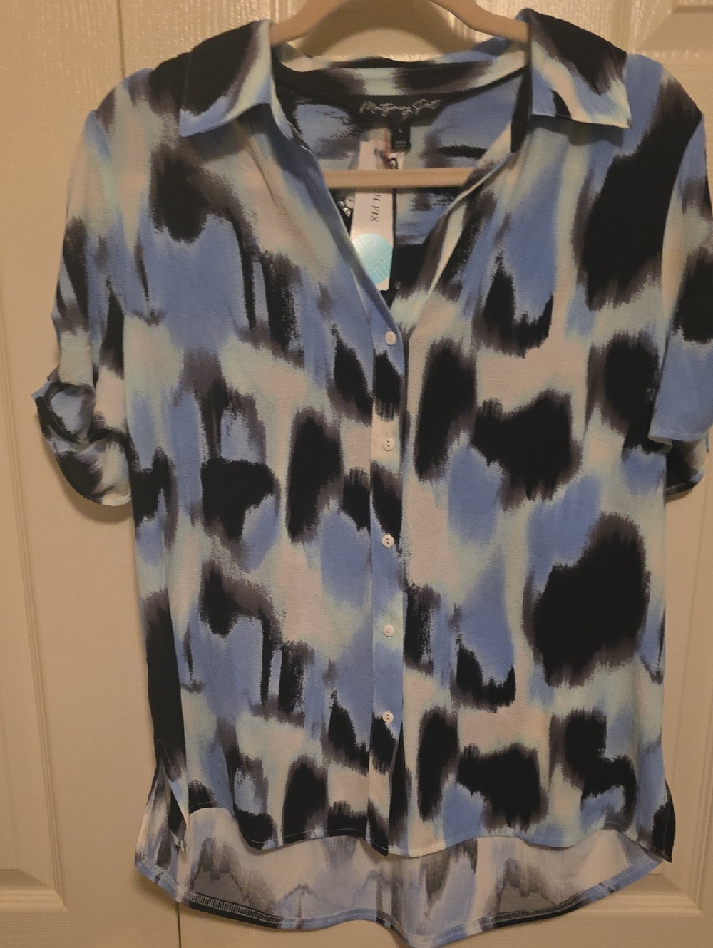 Montgomery Post Womens Blue Abstract Print Button-Down Blouse NWT Size L
